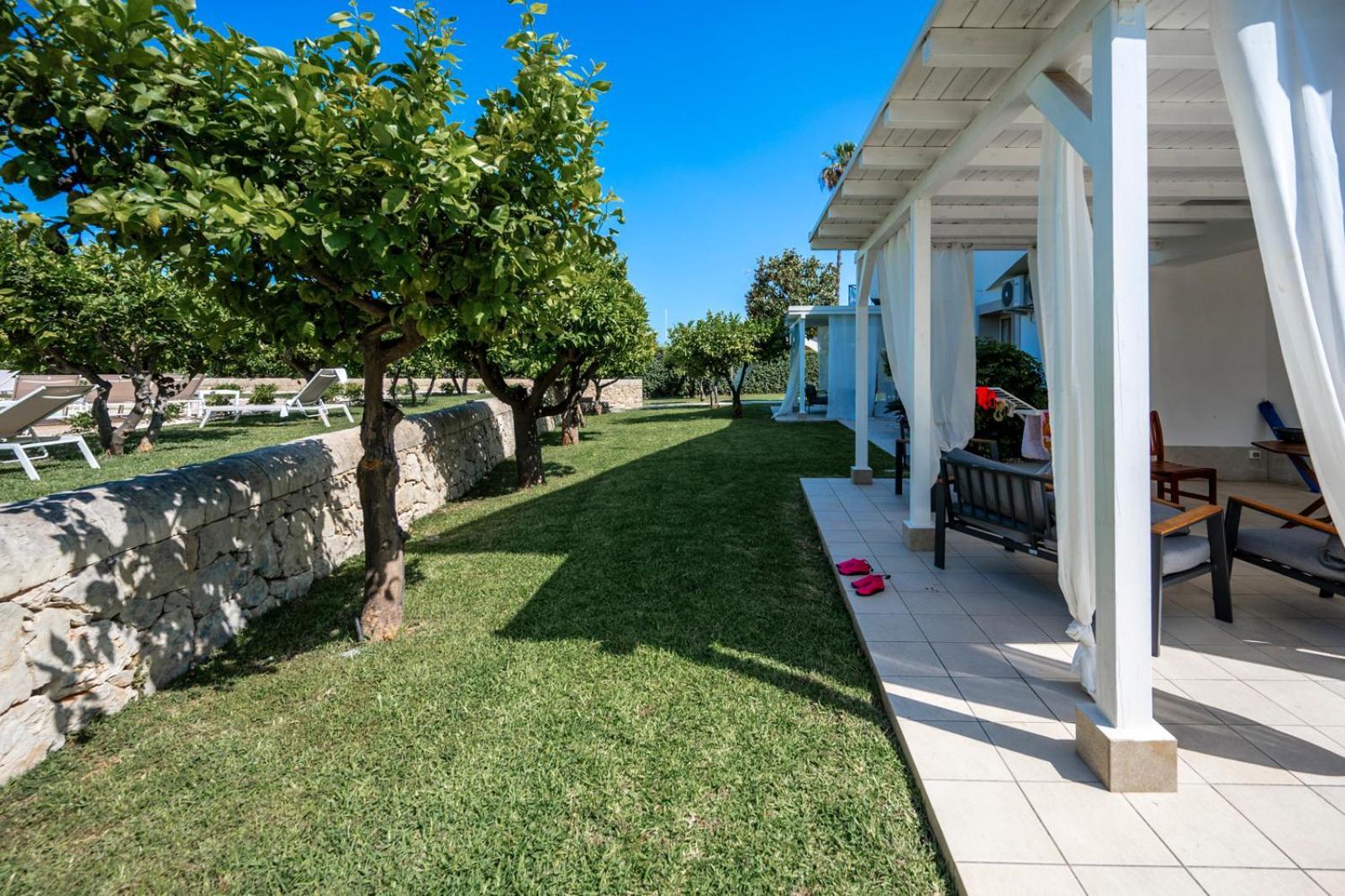 Villa Venera Fontane Bianche Charme Apartments Eksteriør billede