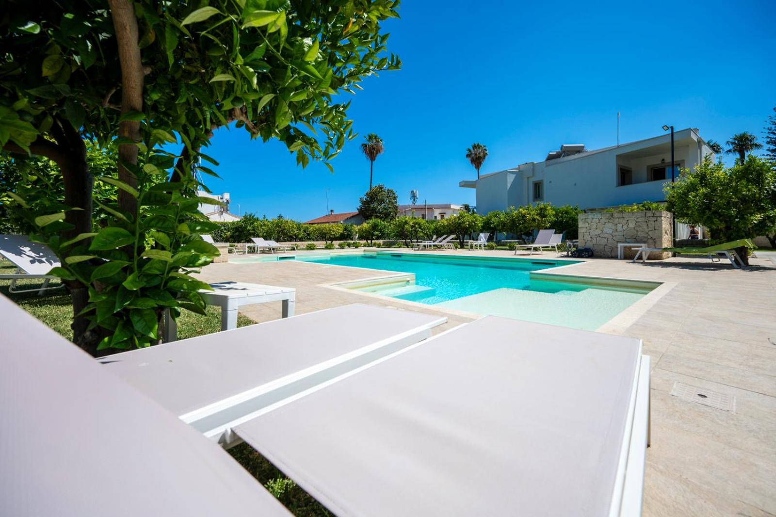 Villa Venera Fontane Bianche Charme Apartments Eksteriør billede